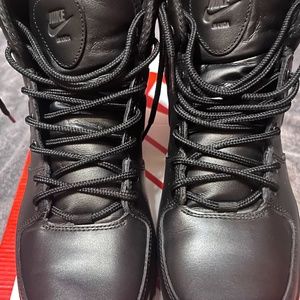 **For Sale: Nike Manoa Leather Boots - High Top, Black, Size 9**